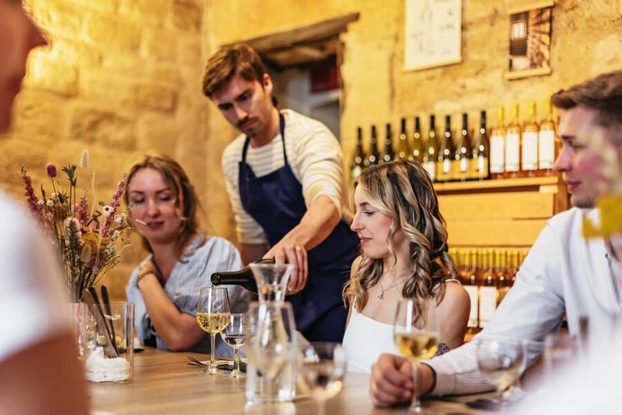 Cheese & Wine Tasting in Montmartre with Local Cheesemonger - Eight French cheeses, from familiar to surprising