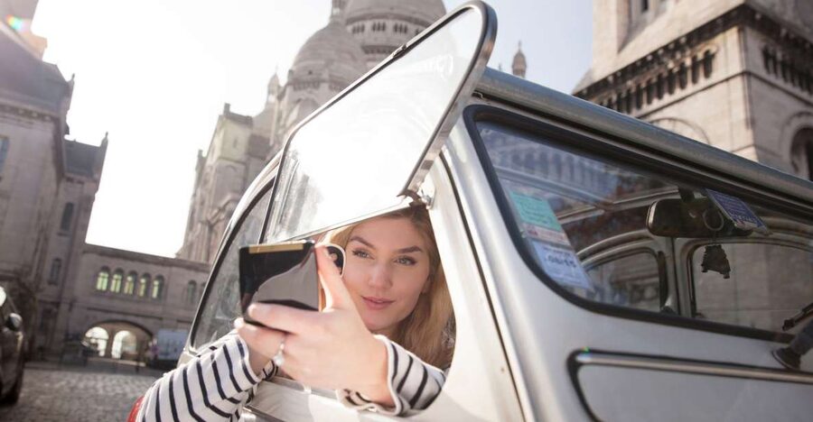 Classic, Romantic Paris: 3-Hour Vintage 2CV Tour - Montmartre brings out the romantic side