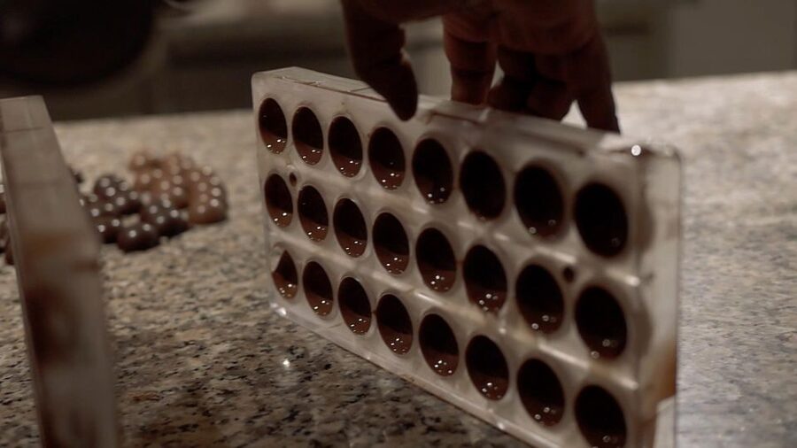 Colmar : 45-minute Chocolate Making Workshop at Choco-Story - Language, access, and timing details