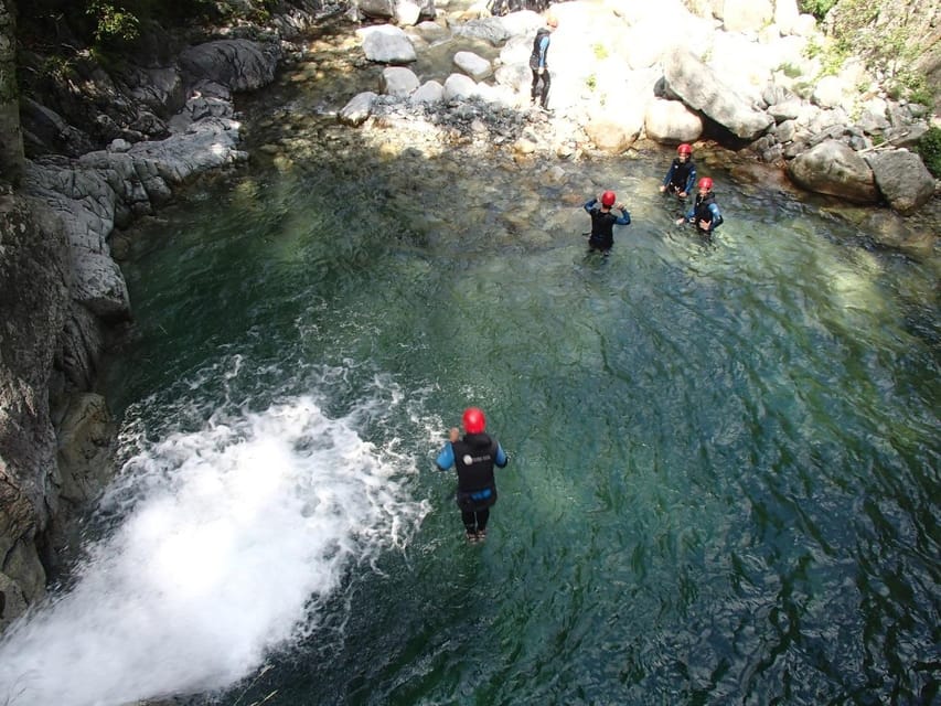 Corte Region: Fun Canyoning Verghellu - Starting beside the Vecchio Bridge
