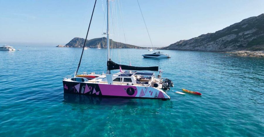 Côte d'Azur: Evening Catamaran Cruise with Aperitif - Small details that make the evening better