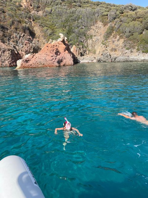 Croisière Calanques de Piana - Baignade bateau 12 places - Capo Rosso, caves, and the swimming stop