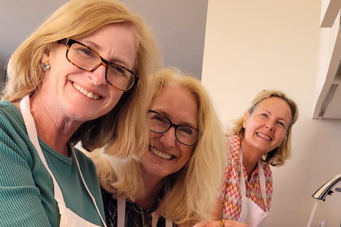 Croix Rousse Market & Rooftop Cooking Class in Lyon - Timing, meeting point, and practical planning