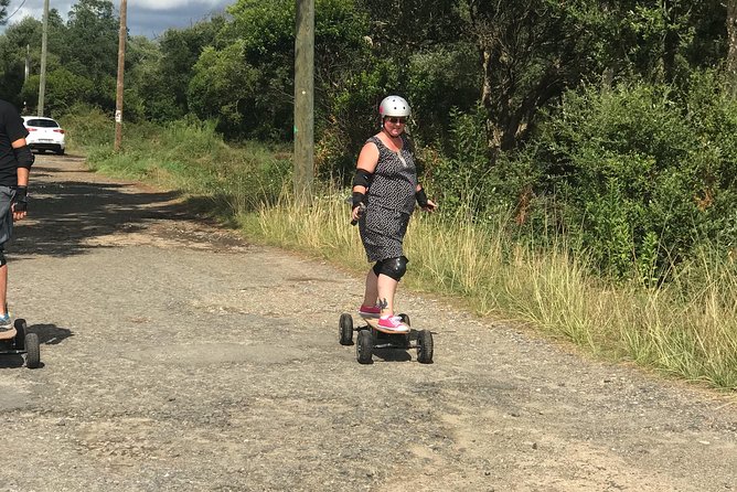 Cross electric skateboard ride - Moving from the practice site into the Landes forest