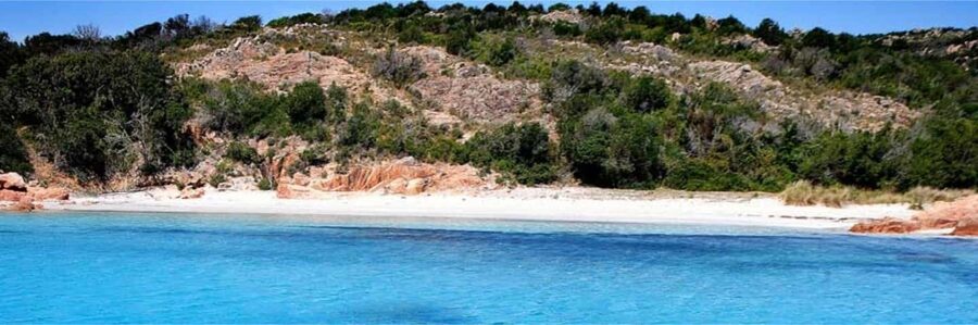 Day cruise to the Cerbicales & Lavezzi Islands with lunch - Lavezzi Islands from 1:30 to 3:30