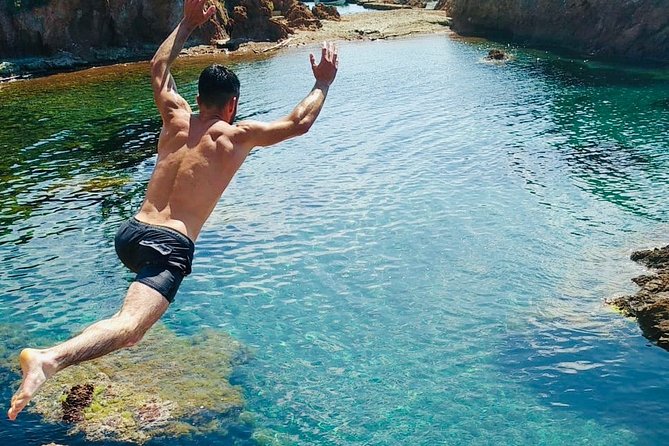 Departure from Fréjus: Estérel, Calanques and red rocks - What the 2-hour-30-minute outing feels like