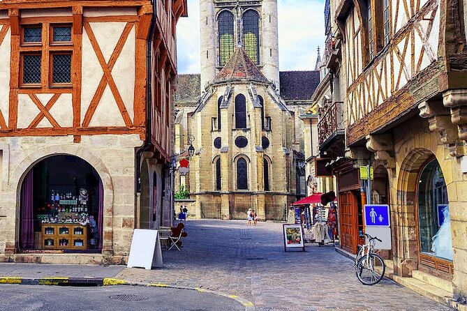 Dijon with an Archaeologist: A Self-Guided Audio Tour - Key points to know before you go