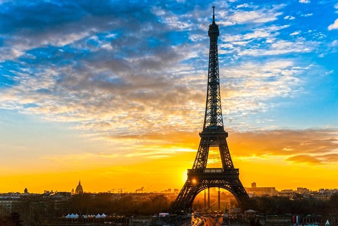 Dinner Cruise Prestige Check-out from the Eiffel Tower - Key points to know before you book
