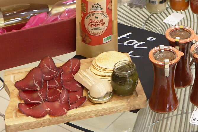 Discover Béziers differently with a Food Tour - A delicatessen stop with cheese and savory bites