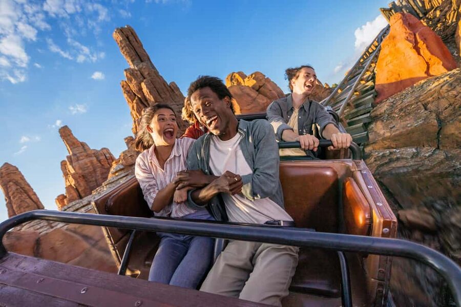 Disneyland® Paris 1-Day Ticket - Food is workable, but budget for souvenirs