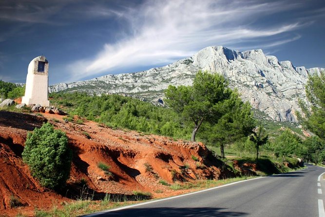 E-Bike tour of Sainte Victoire Mountain, Aix-en-Provence - What makes this ride worth your morning