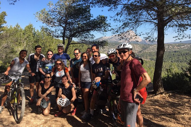 E-Bike tour of Sainte Victoire Mountain, Aix-en-Provence - Vincent’s guiding style