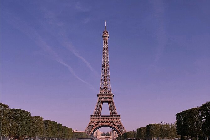 Eiffel Tower Reserved Access Summit or 2nd Floor Guided by Lift - Second floor: the most useful Paris view