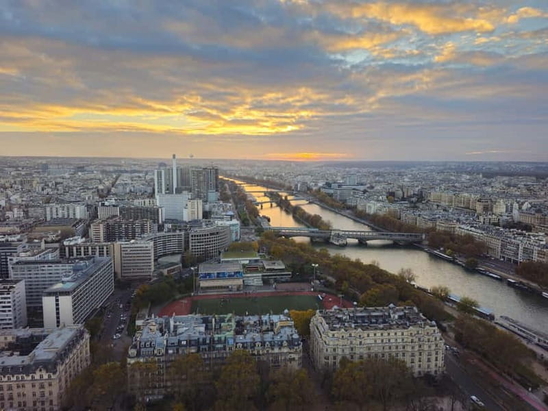 Eiffel Tower: Ticket to Summit or 2nd Floor by Elevator - Meeting at 1 Av. Elisée Reclus