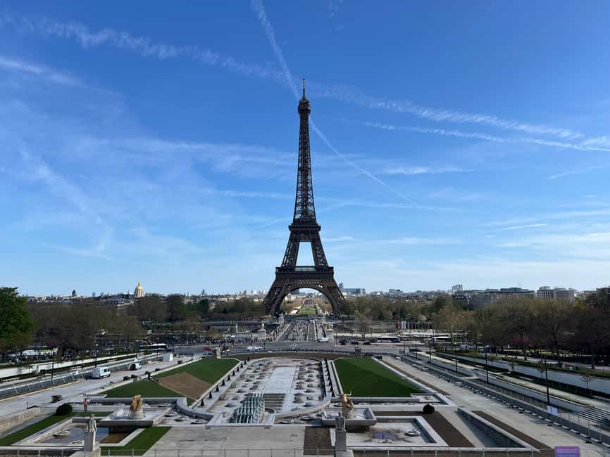 Eiffel Tower with Summit and 2nd Floor Access Guided Tour - Group size changes the feel of the visit