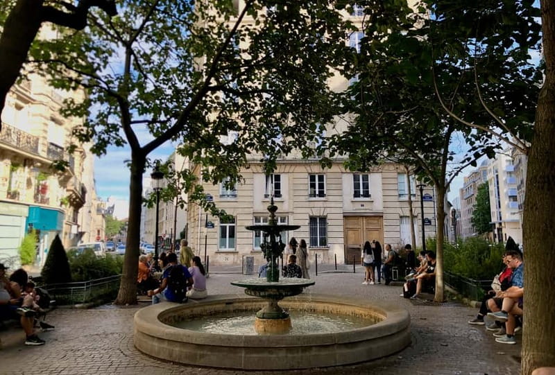 Emily inspired walking tour - Why this tour works for more than Emily fans