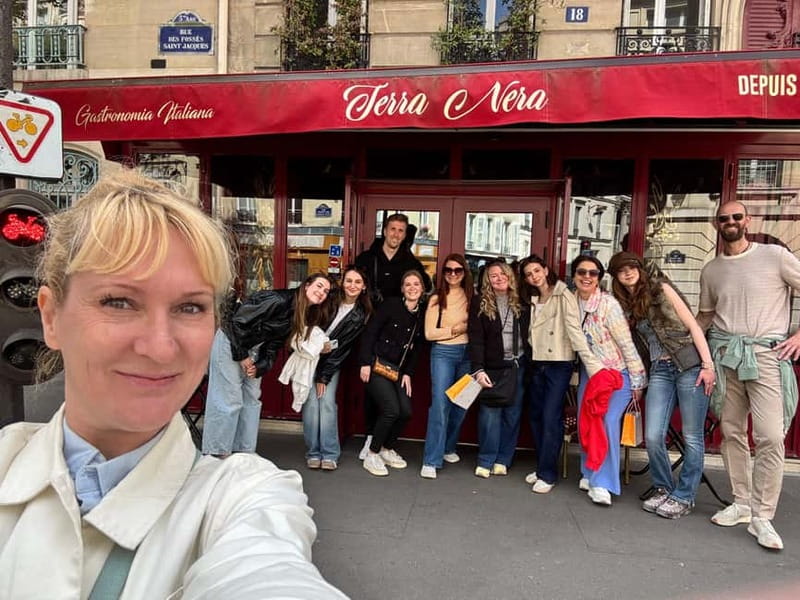 Emily inspired walking tour - The Louvre and the 1st arrondissement
