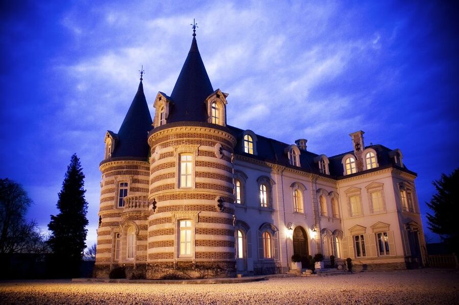 Epernay: Winery and Cellar Tour with Champagne Tasting - Walking through cellars built in the early 1800s