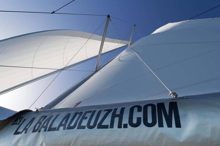 Evening aperitif cruise at the entrance of Morbihan's Gulf - Meeting at Port du Crouesty at 6:00 p.m.
