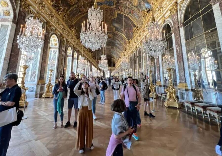 Excursion from Paris to Versailles Palace by Tootbus - Key points to know before booking