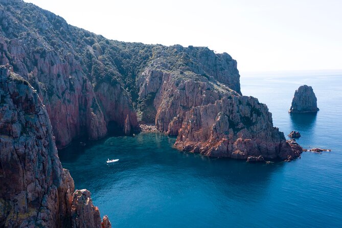 excursion Scandola- Girolata - Calanques de piana- Capo rosso - Key details that shape the day