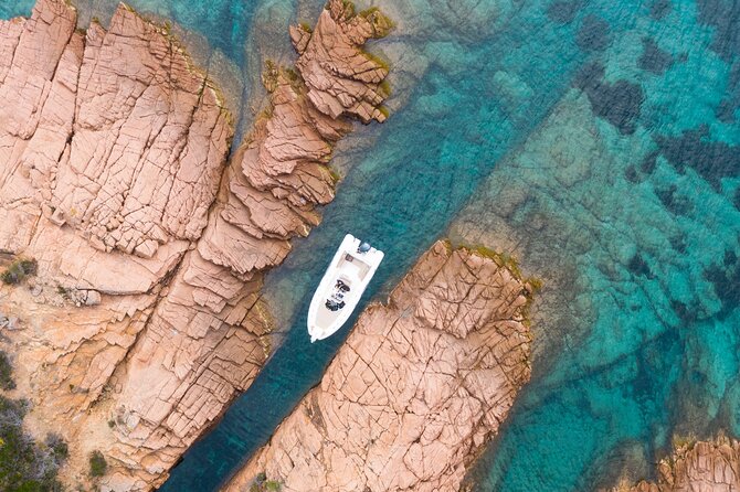 excursion Scandola- Girolata - Calanques de piana- Capo rosso - Why this Corsica boat trip is worth considering