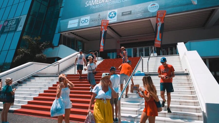Explore Cannes: Guided walking Tour with a local guide - Practical Details That Matter