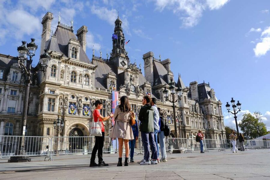 Explore the Marais: Culture, History & Hidden Gems of Paris - The Marais and its LGBTQIA+ identity