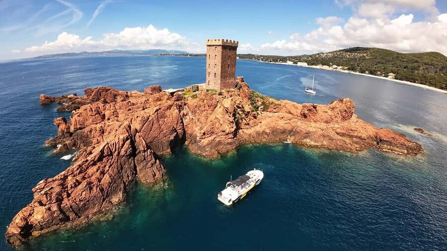 Fréjus: Sea and Creeks Boat Tour with Snorkeling and Drinks - Agay Bay and coves reached only by water
