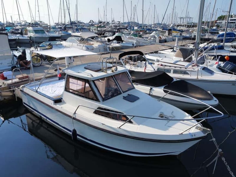 French Riviera Private Boat Trip - Beaulieu-sur-Mer and Saint-Jean-Cap-Ferrat