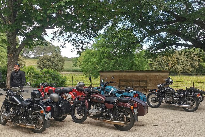 From Aix-en-Provence: 2-Hour Wine & Scenery Sidecar Tour - Leaving Aix from a central pickup point
