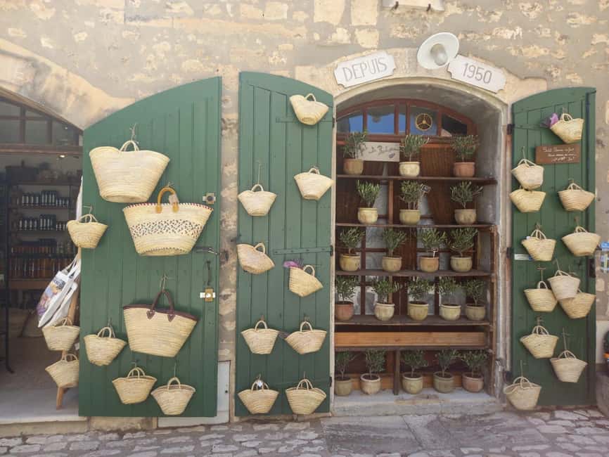 From Aix-en-Provence: Arles, Les Baux, & Saint-Rémy Full-Day - What the Guide Does, and What You Do Alone