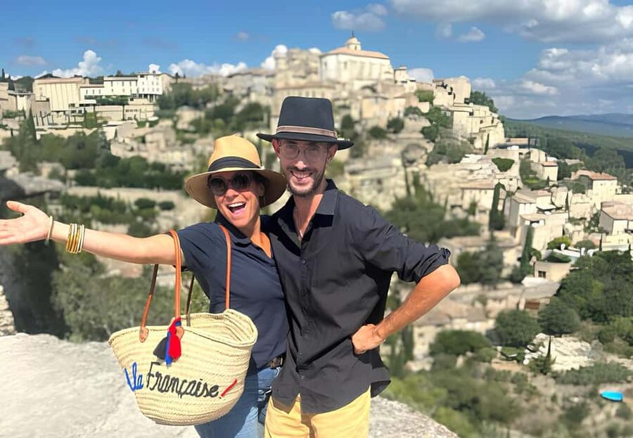 From Aix-en-Provence: Luberon Hilltop Villages Half-Day Tour - What the guide adds to the day