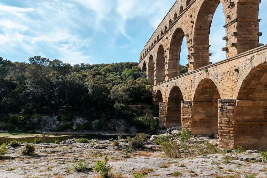 From Aix-en-Provence: Provence Region Tour with Wine Tasting - Châteauneuf-du-Pape and the final wine tasting