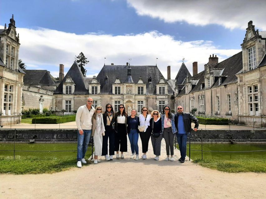 From Amboise: Chambord and Chenonceau Tour with Lunch - Chenonceau: A Château Built Across the River