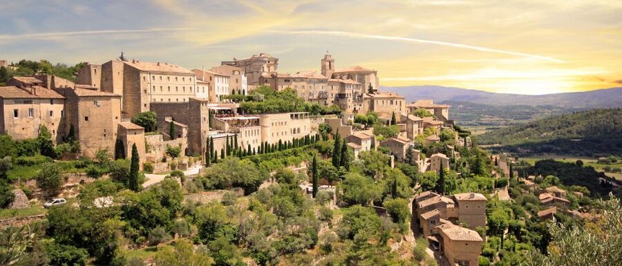 From Avignon: Luberon Villages Day Tour - Gordes, first from the overlook