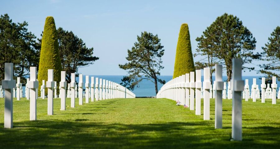 From Bayeux: American D-Day Sites in Normandy Half-Day Tour - Pointe du Hoc and the Ranger cliffs