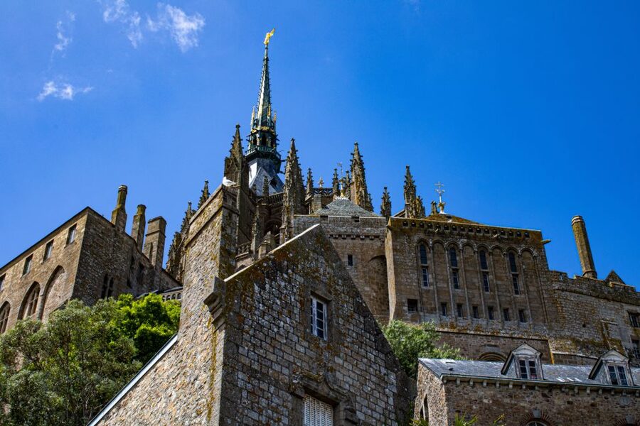 From Bayeux: Full-Day Mont Saint-Michel Tour - Climbing through Mont Saint-Michel Abbey