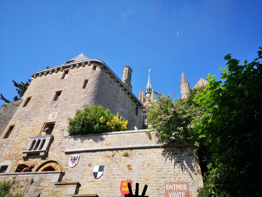 From Bayeux: Full-Day Mont Saint-Michel Tour - What the guide adds to the visit