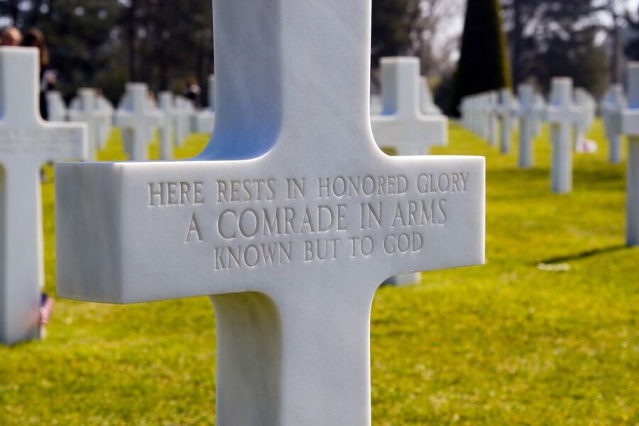 From Bayeux: Omaha Beach, Cemetery, and Pointe du Hoc Tour - Meeting the van at Place de Québec