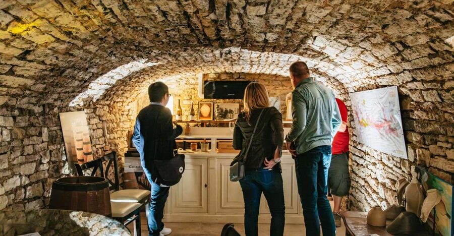 From Beaune: Burgundy Day Trip with 14 Wine Tastings - A 9:30 AM start near Beaune’s tourist office