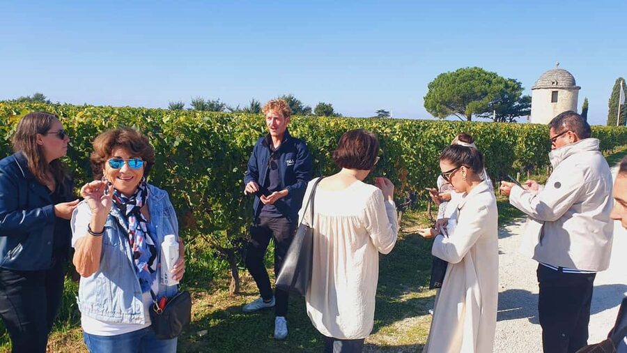 From Bordeaux: Half-Day Saint-Émilion Tour and Wine Tasting - Practical tips for a smoother visit