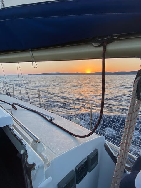 From Cannes: Half-day sailboat trip to the Lerins Islands - What the boat setup means for your comfort