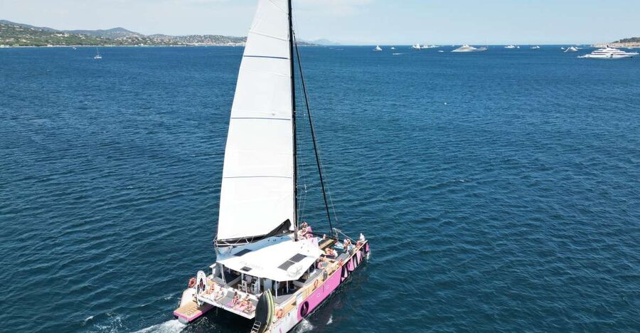 From Concarneau or Port la Forêt: Evening 2 hours navigation - The aperitif, and why you still need dinner plans