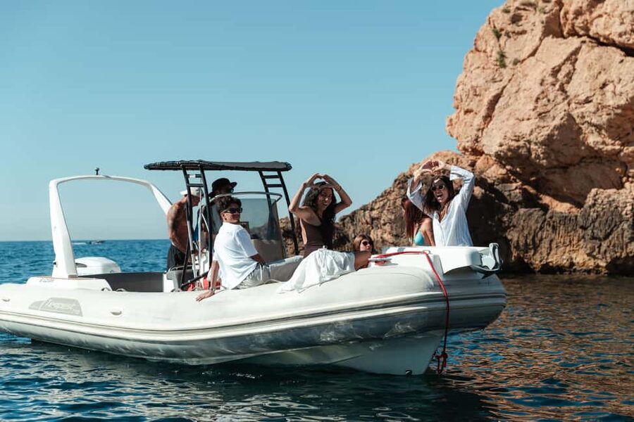 From Marseille: Frioul Islands Boat Tour - The Frioul archipelago and its bright water
