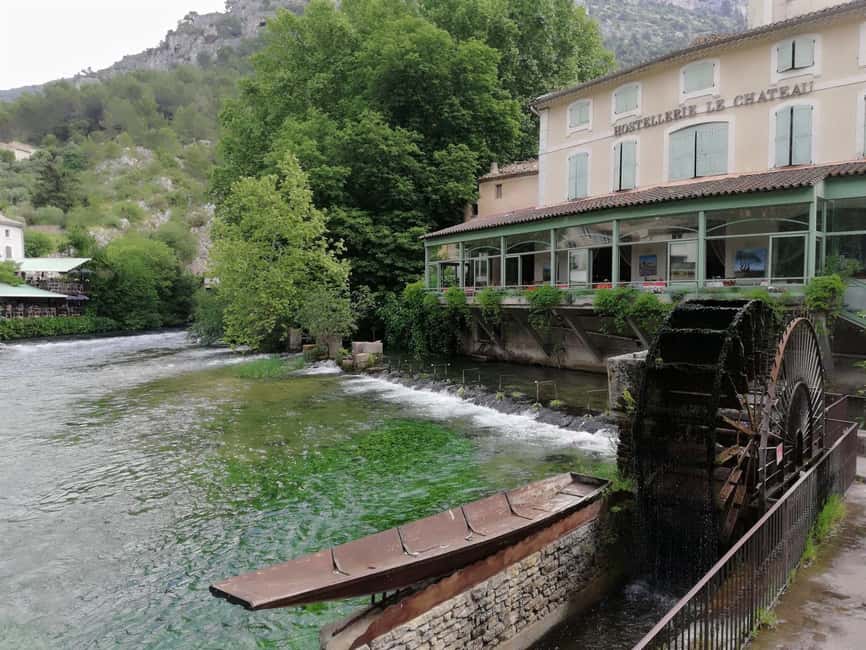 From Marseille: Luberon Market & Villages Full-Day Tour - Lourmarin, a market town with a château