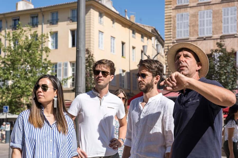 From Marseille: Provence Sightseeing Tour and Wine Tasting - Should you book it?