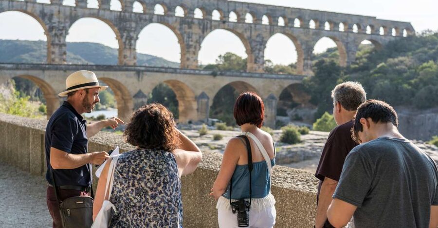 From Marseille: Provence Sightseeing Tour and Wine Tasting - Pont du Gard: Roman engineering in forty-five minutes