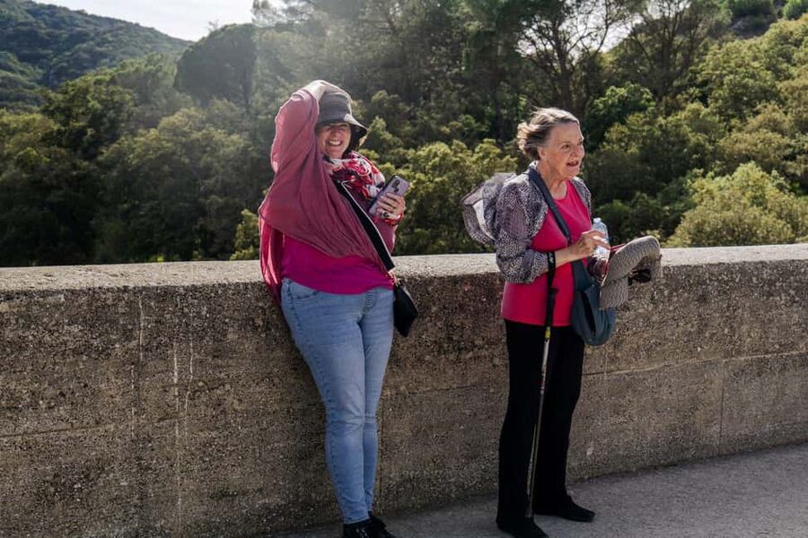 From Marseille: Provence Sightseeing Tour and Wine Tasting - The minibus, guide, and group size
