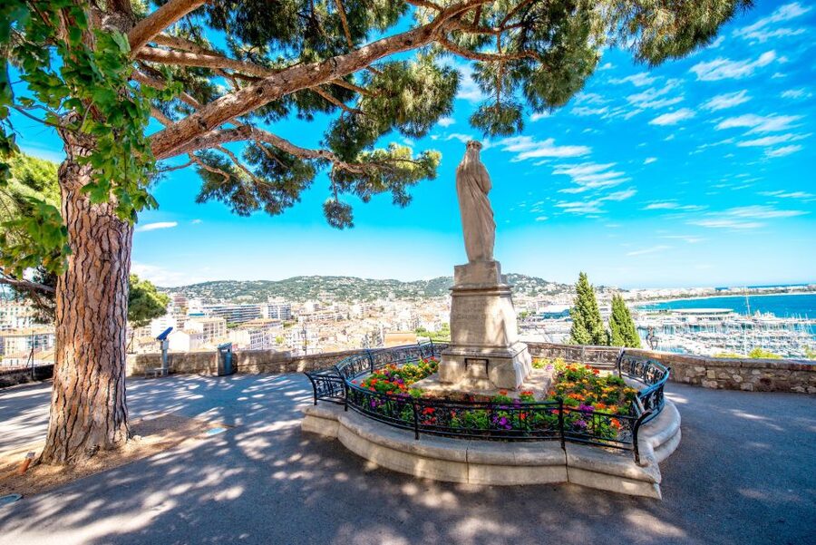 From Nice: Cannes, Antibes & St Paul de Vence Half-Day Tour - Cannes: film glamour along the Croisette